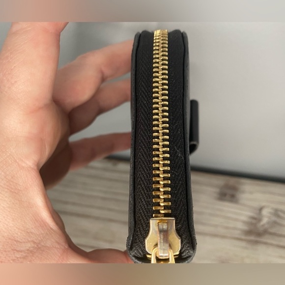 Authentic Chloe Long Wallet - Picture 4 of 10